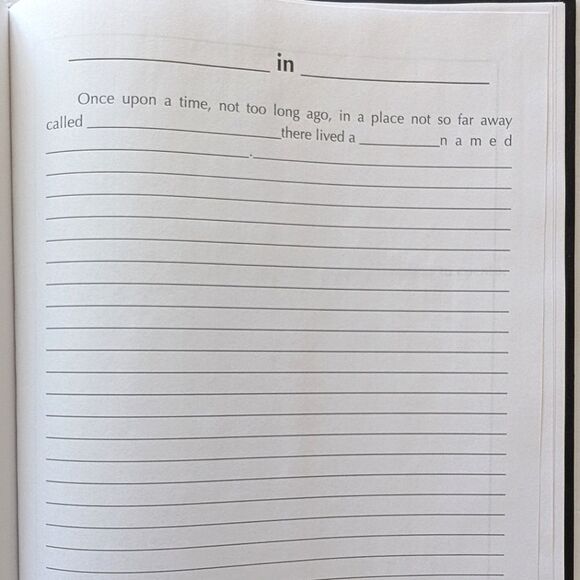 Crafting Dreamers Bilingual Multicultural Coloring Book by Luna Moon - Picture 9 of 10